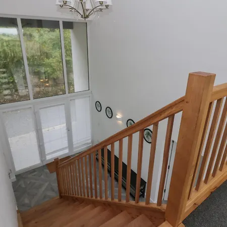 Edgemere * Grange-over-Sands